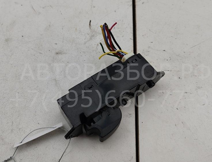 Кнопка стеклоподъемника