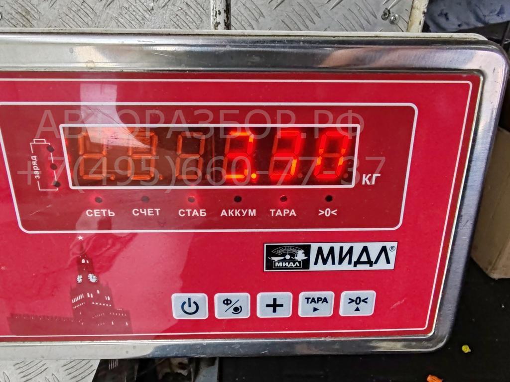 Стекло двери передней правой