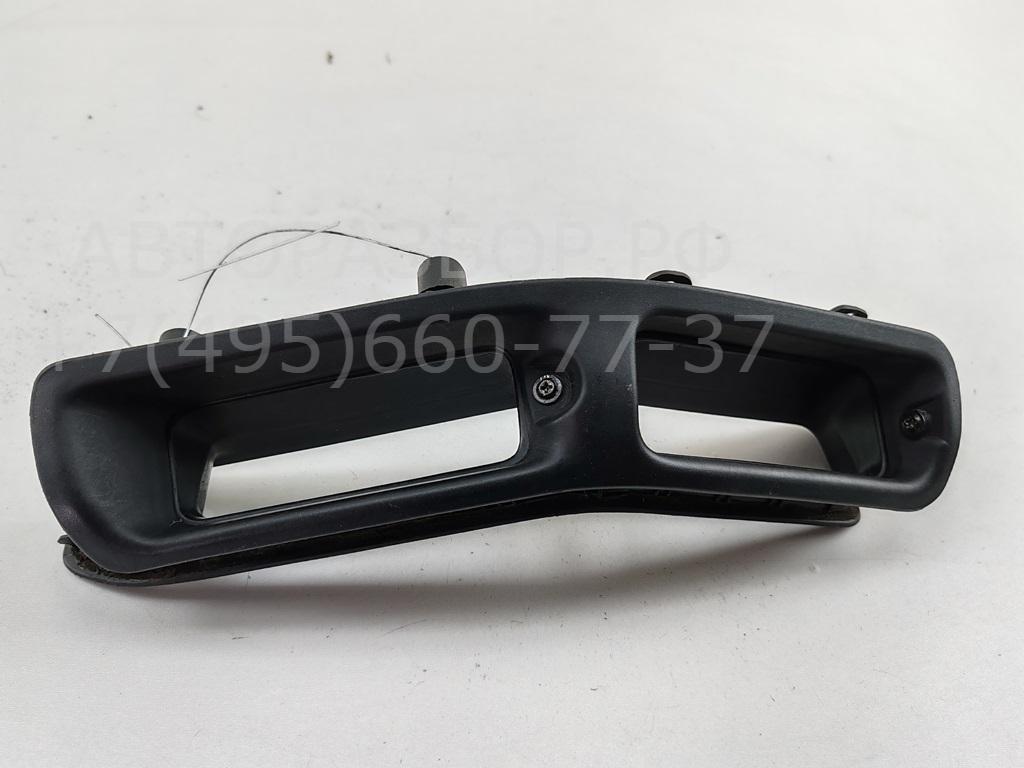 Ручка двери передней внутренняя левая