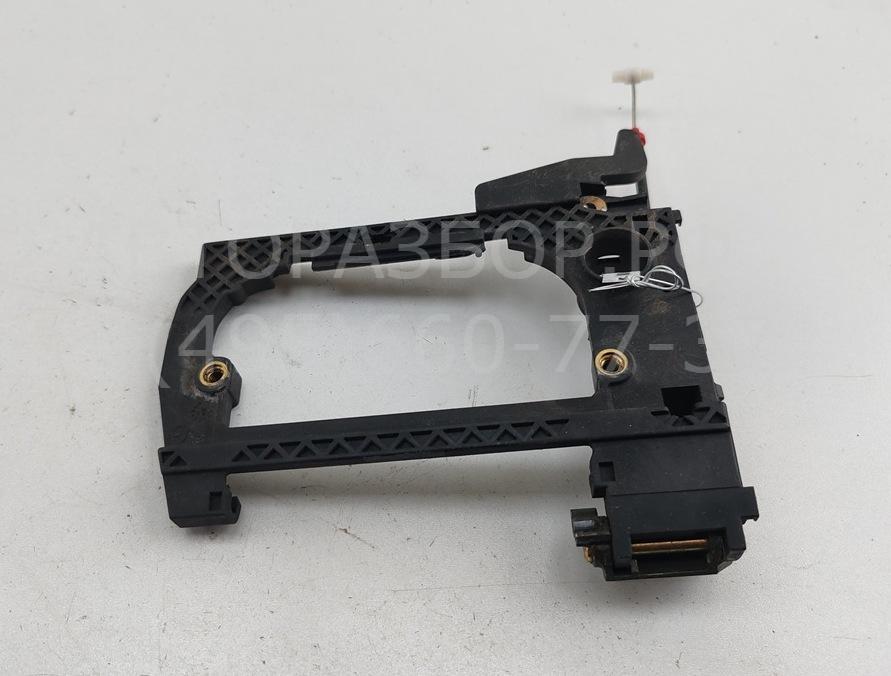 Корпус ручки передней двери