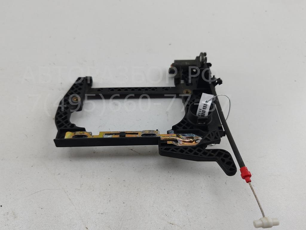 Корпус ручки передней двери