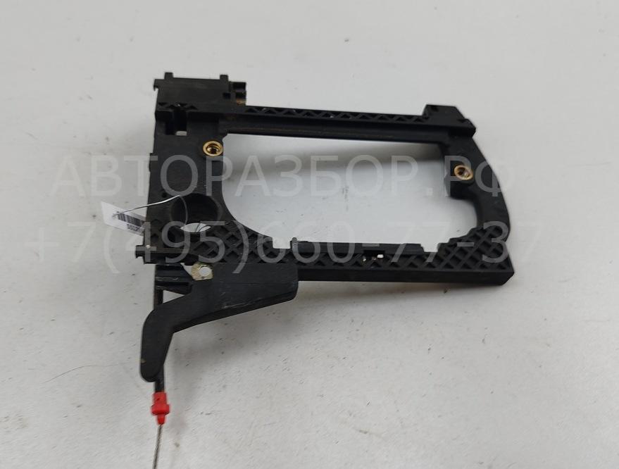 Корпус ручки передней двери