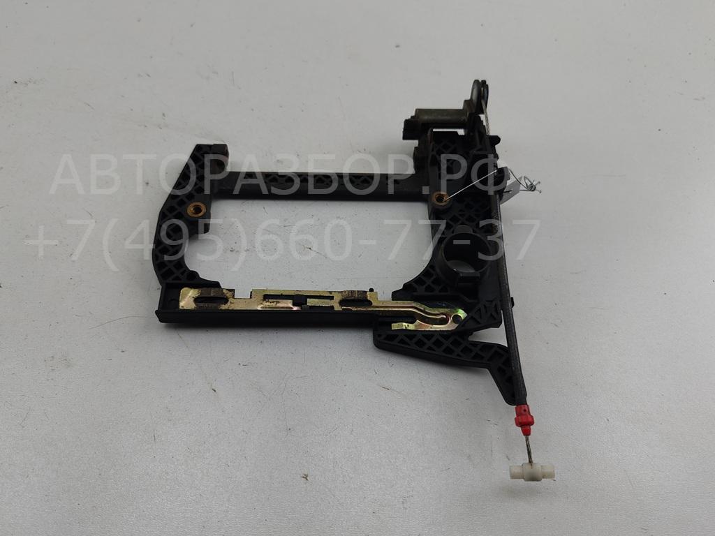 Корпус ручки передней двери