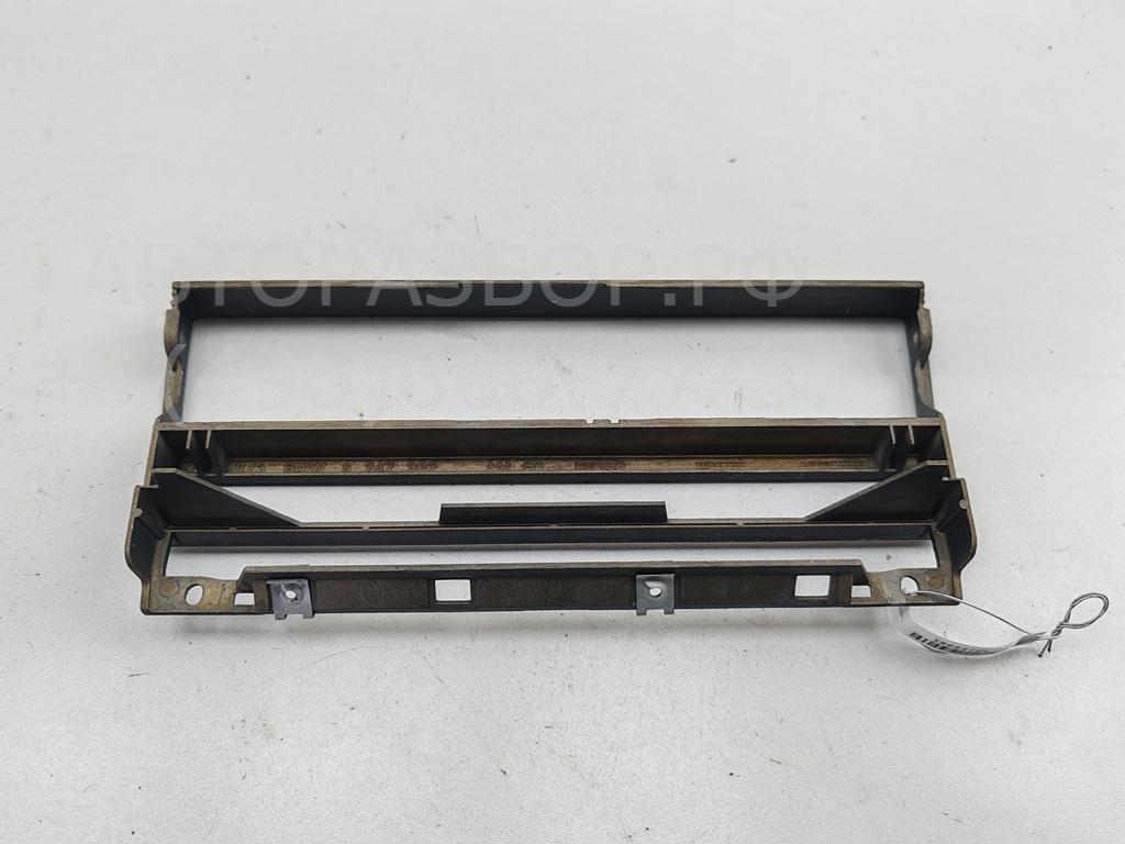 Рамка магнитолы