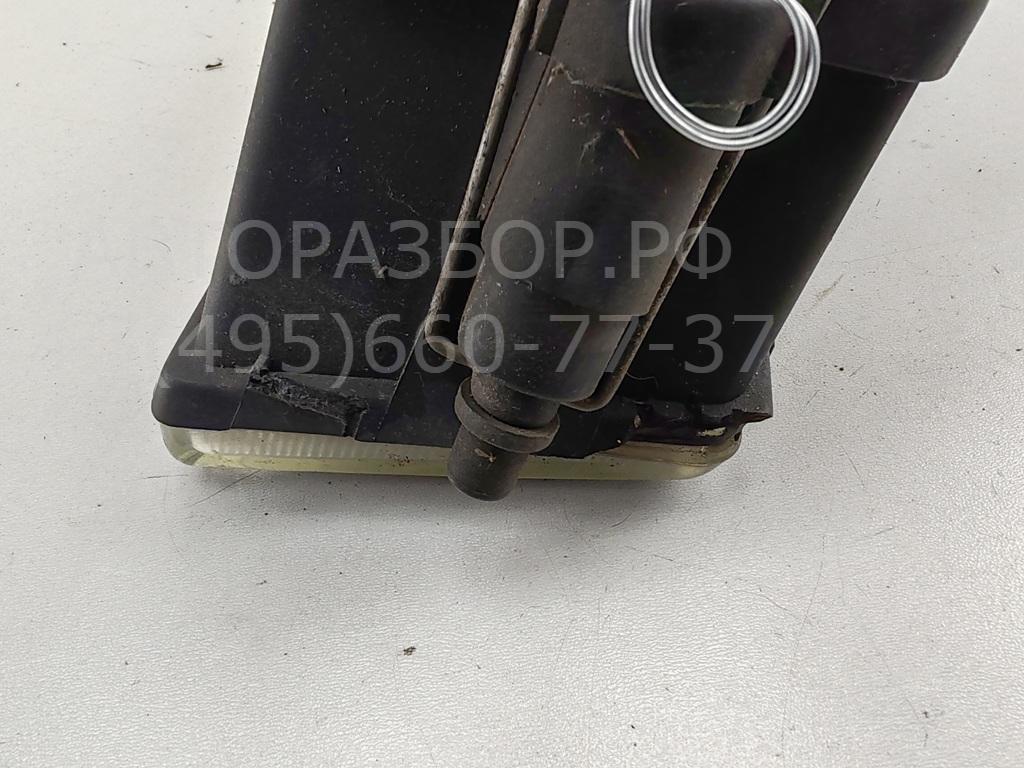 Фара противотуманная правая