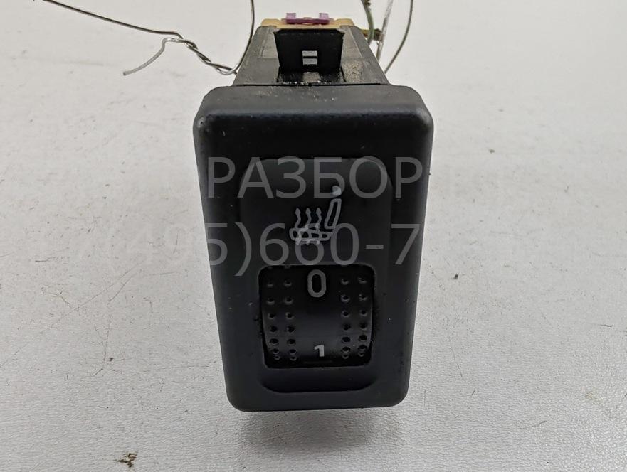 Кнопка обогрева сидений