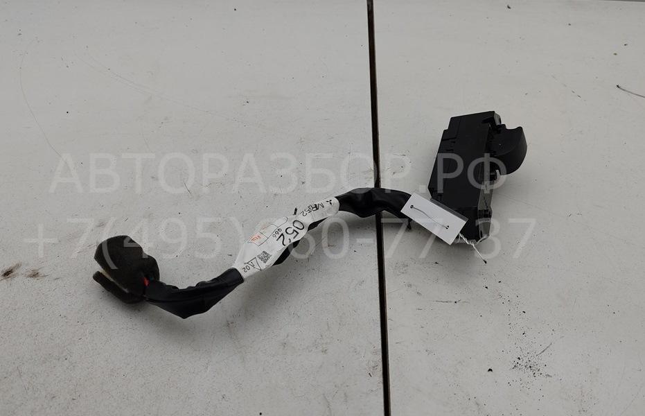 Кнопка стеклоподъемника