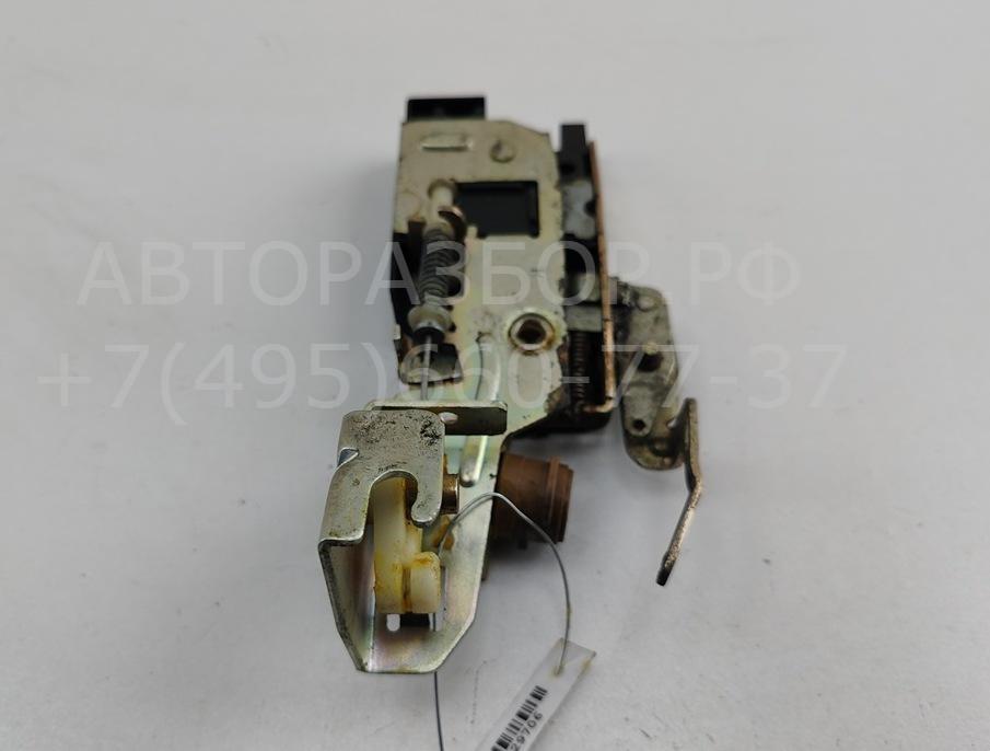 Замок двери передней правой