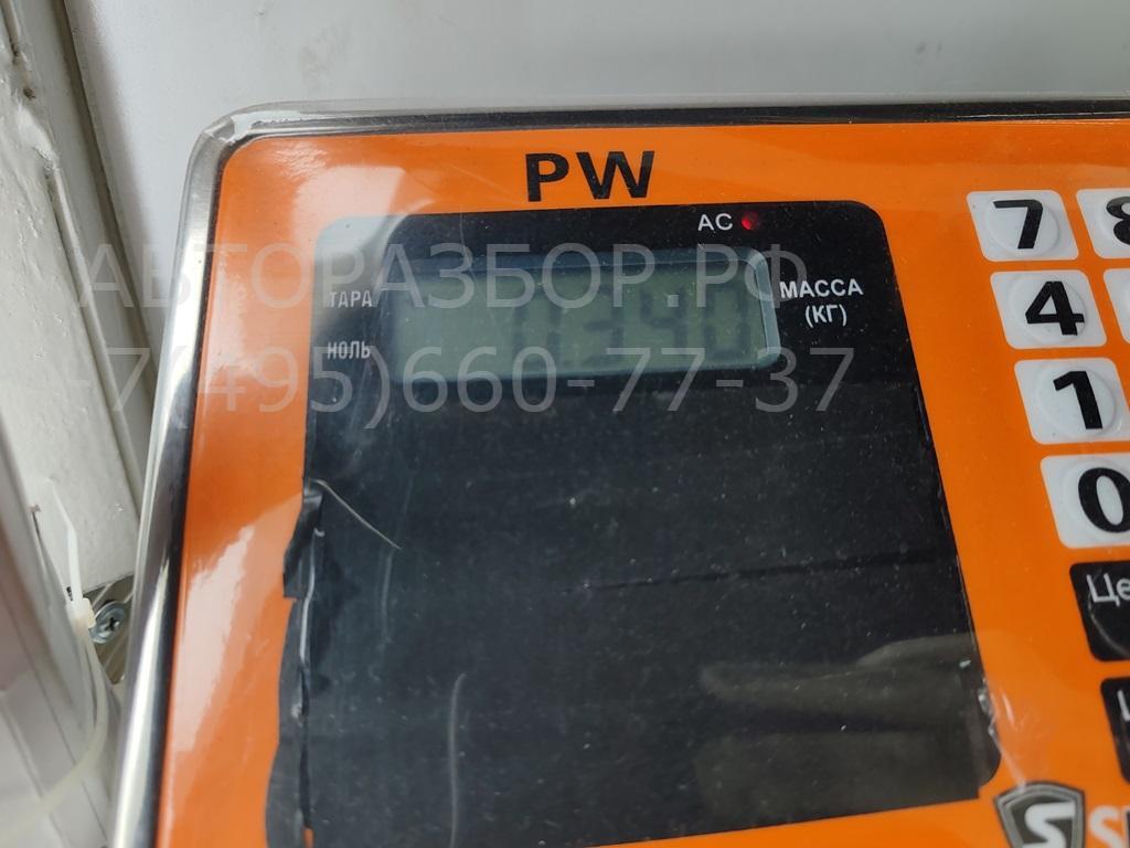 Петля двери