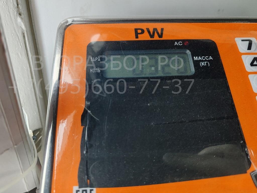 Петля двери