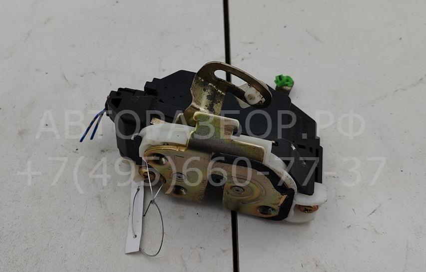 Замок двери задней левой