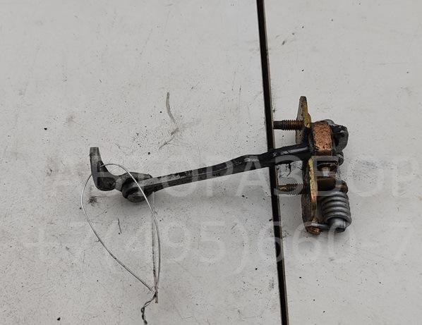 Ограничитель двери