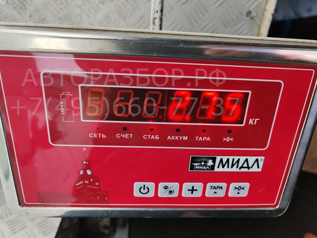 Стекло двери передней правой