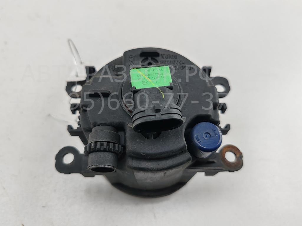 Фара противотуманная левая