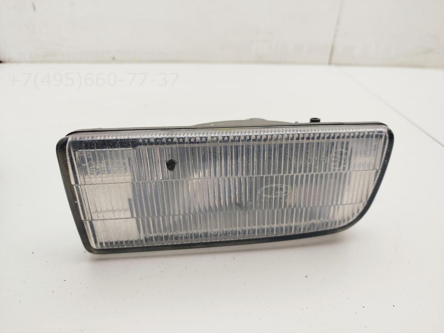 Фара противотуманная левая