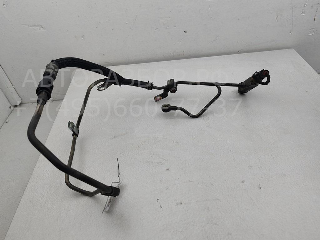 Трубка топливная