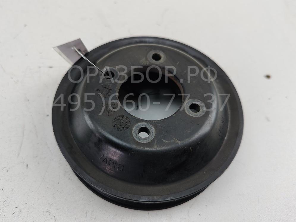 Шкив водяного насоса (помпы)