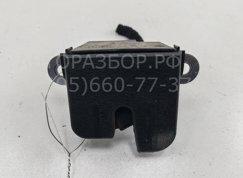 Замок багажника