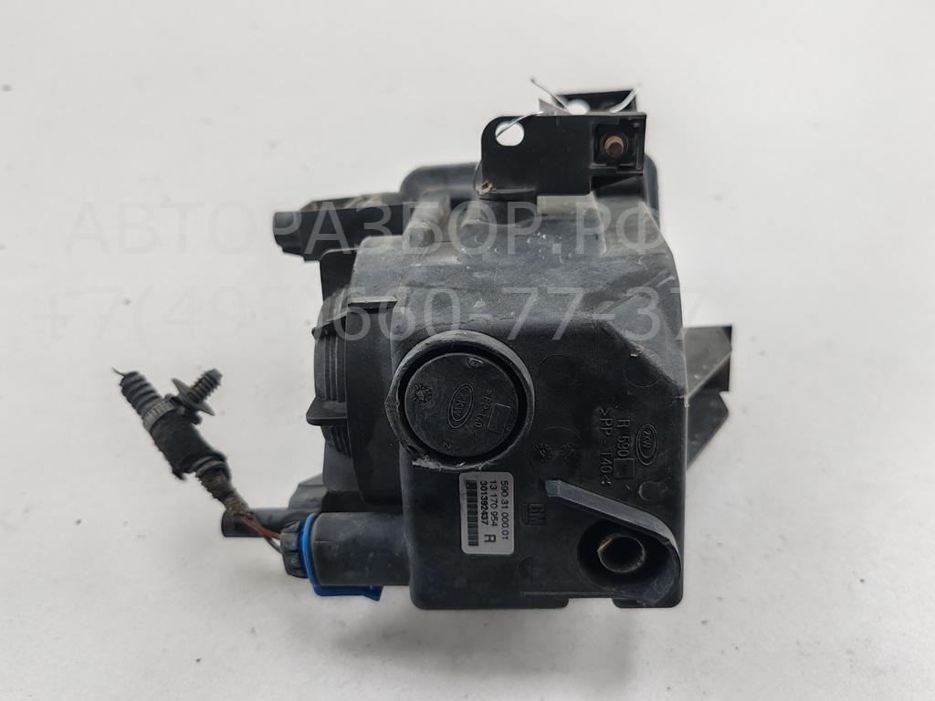 Фара противотуманная правая