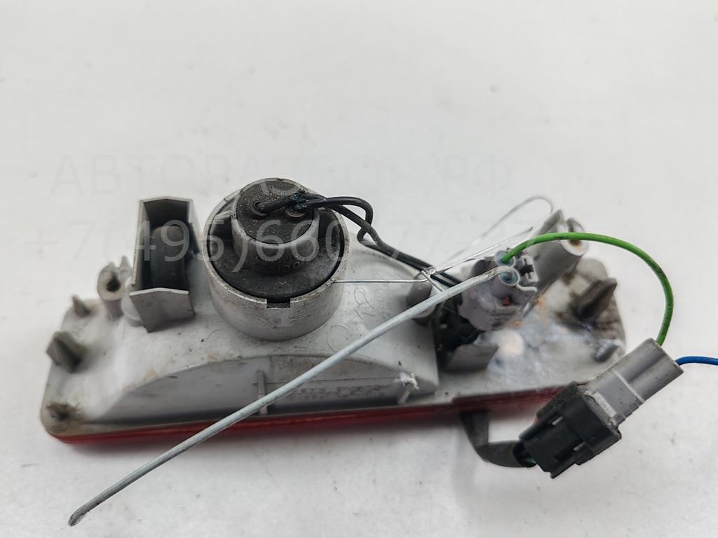 Фонарь задний в бампер левый