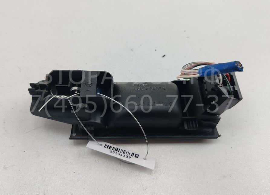 Ручка двери передней внутренняя правая