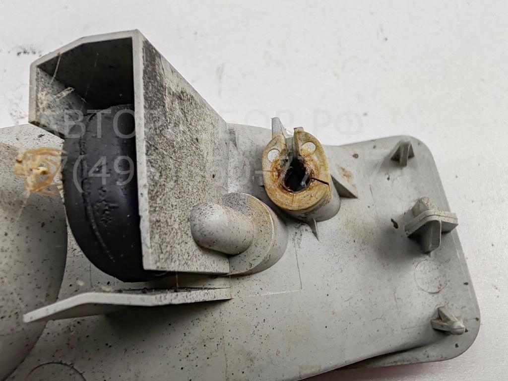 Фонарь задний в бампер правый