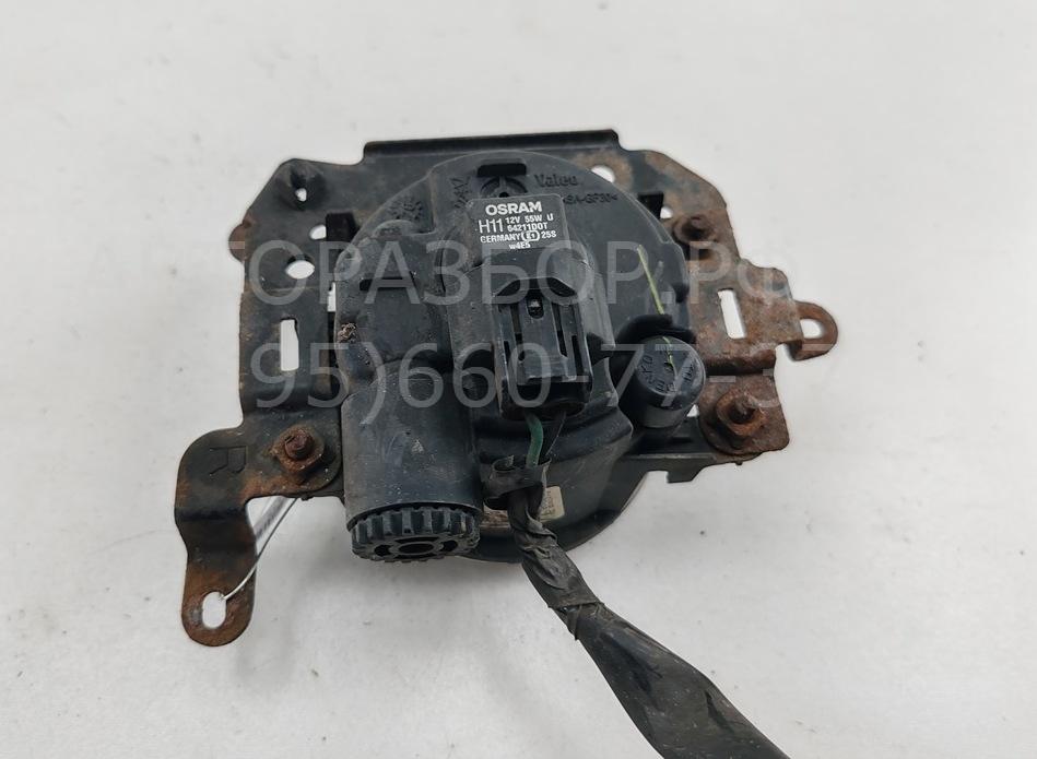 Фара противотуманная правая для Outlander (CU) 2002-2009