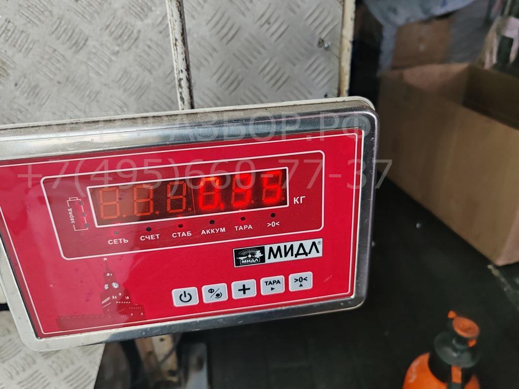 Накладка двери задней левой