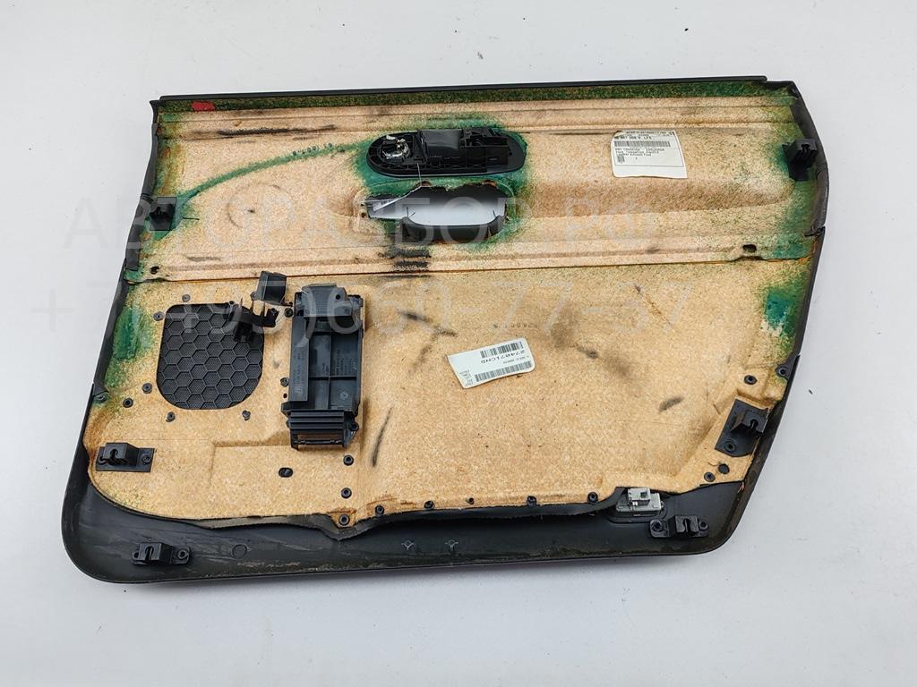 Обшивка двери задней левой