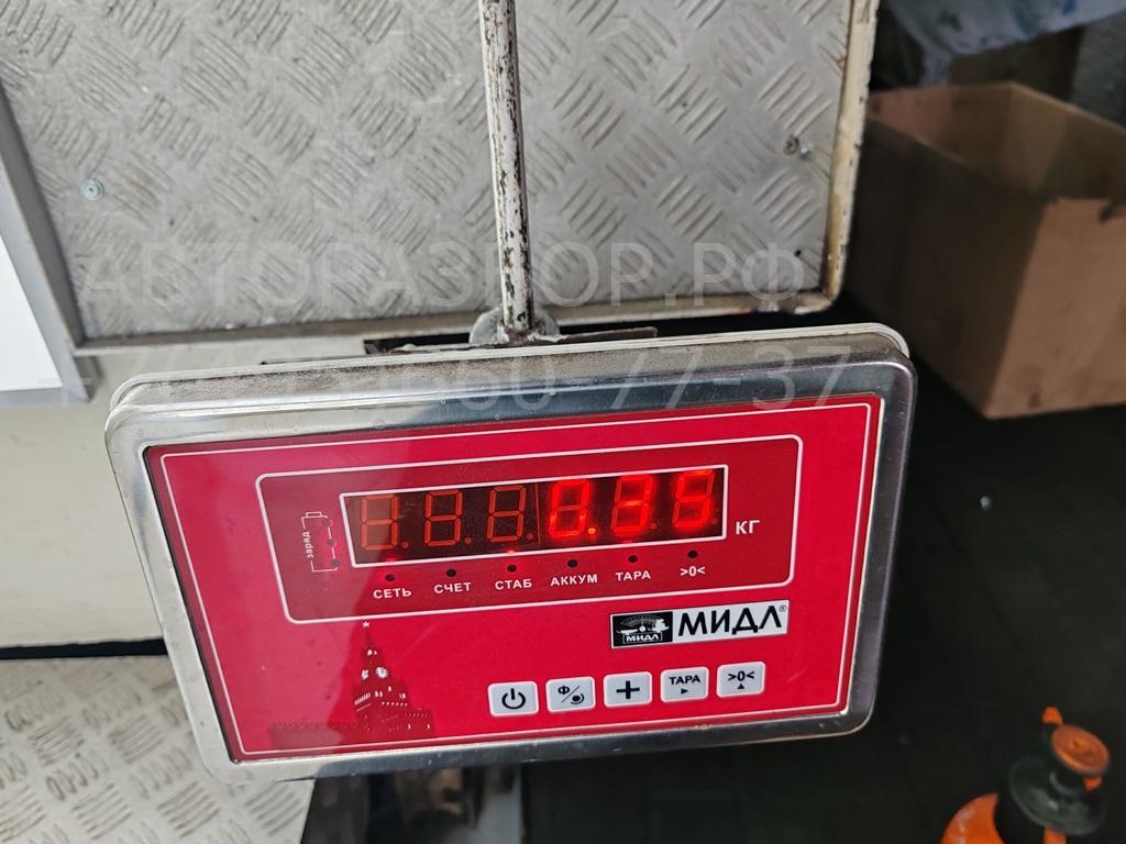 Накладка двери задней левой