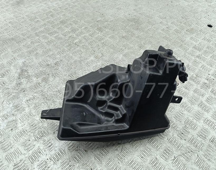 Бачок омывателя лобового стекла