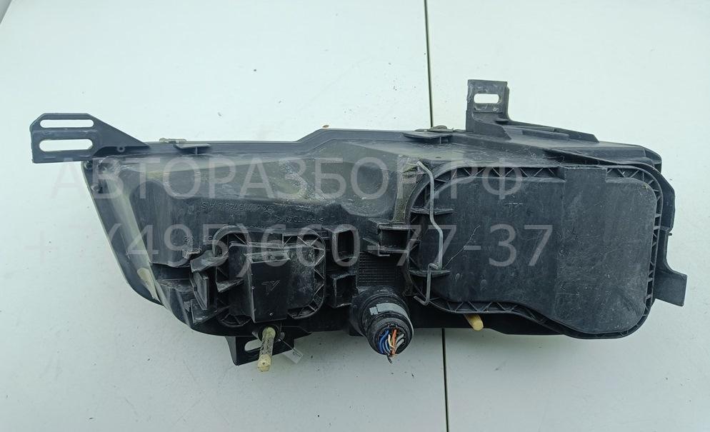 Фара левая
