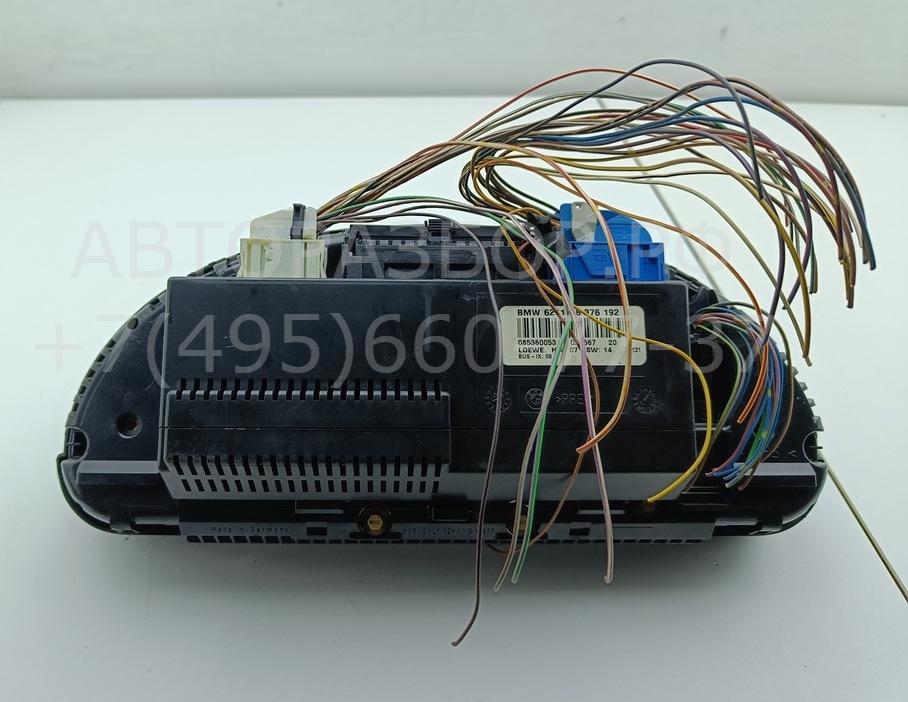 Панель приборов