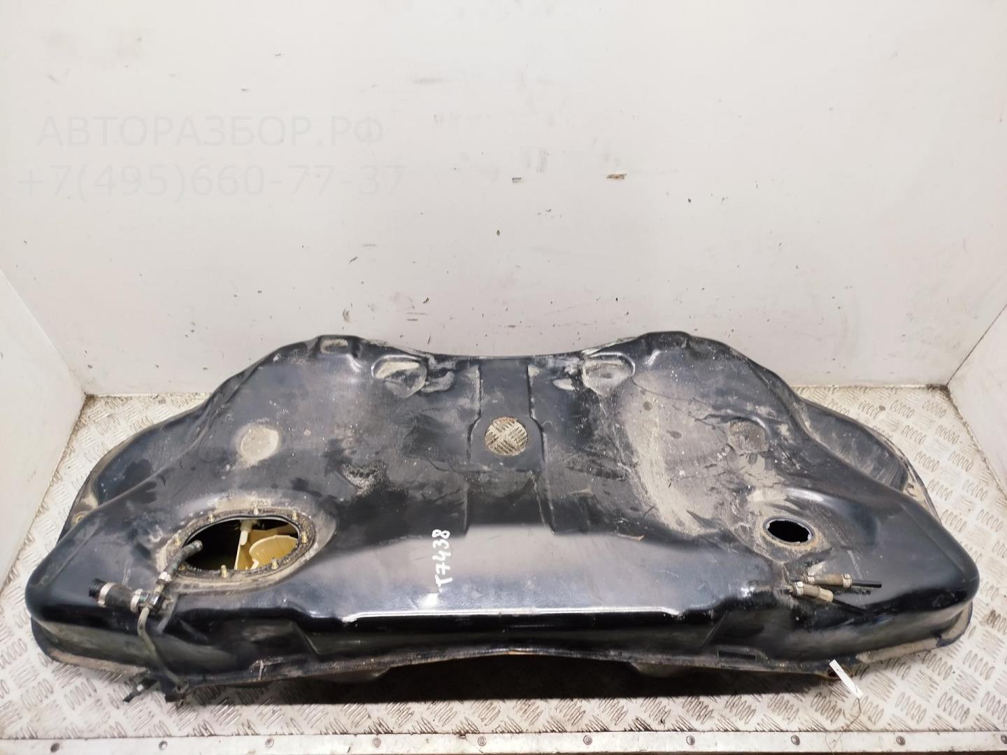 Бак топливный