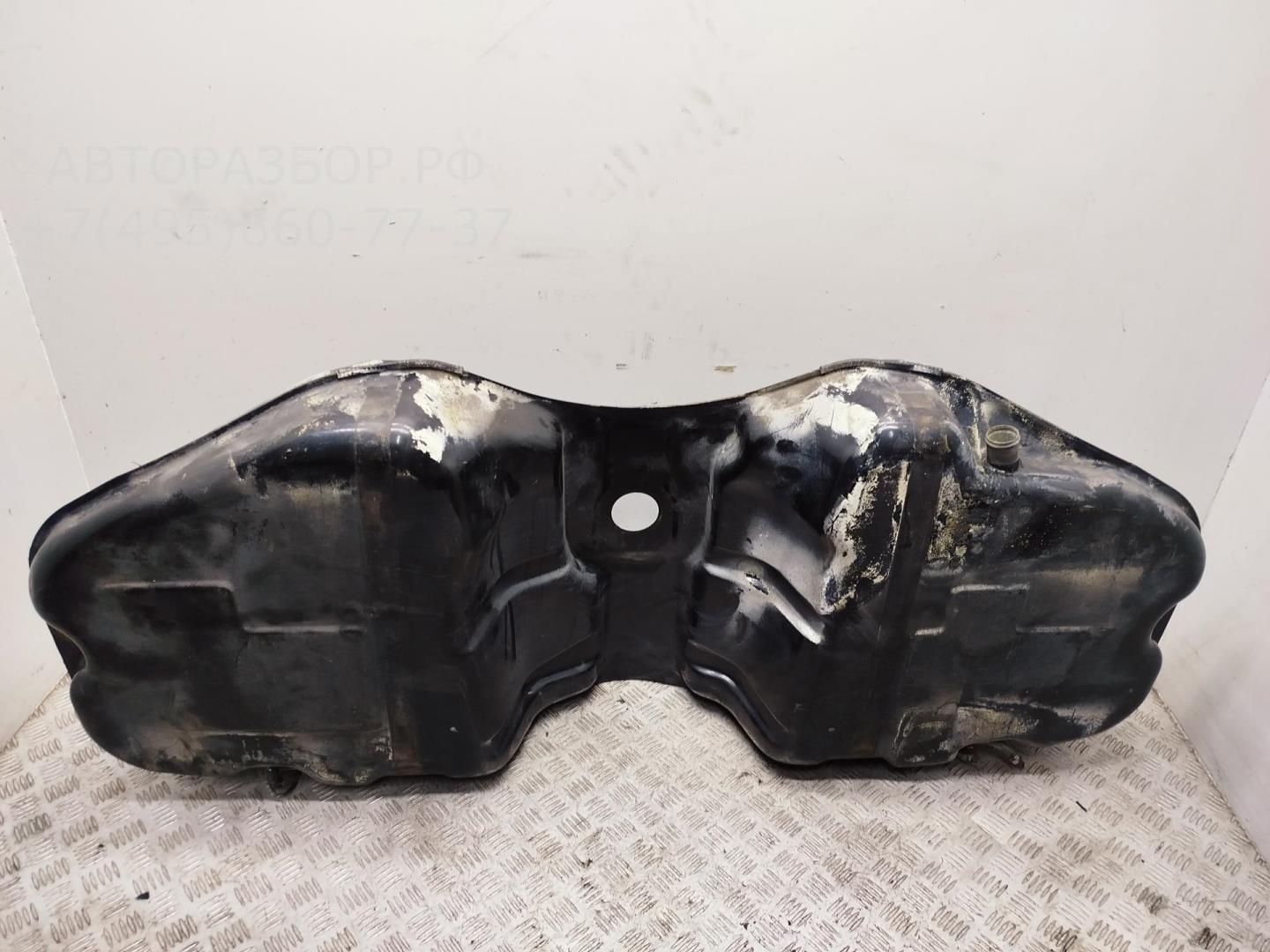 Бак топливный