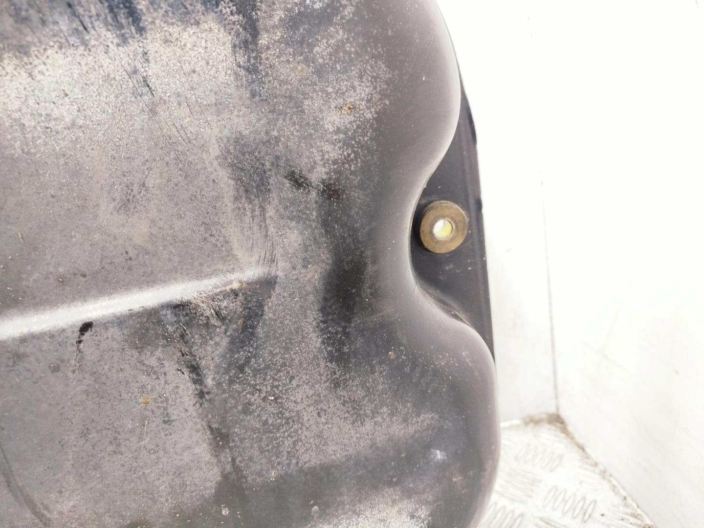 Бак топливный