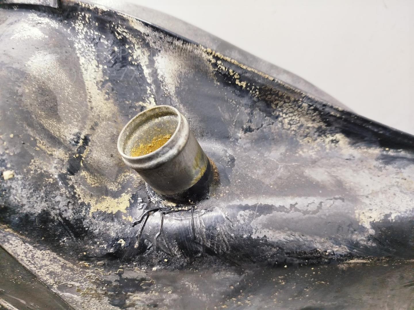 Бак топливный