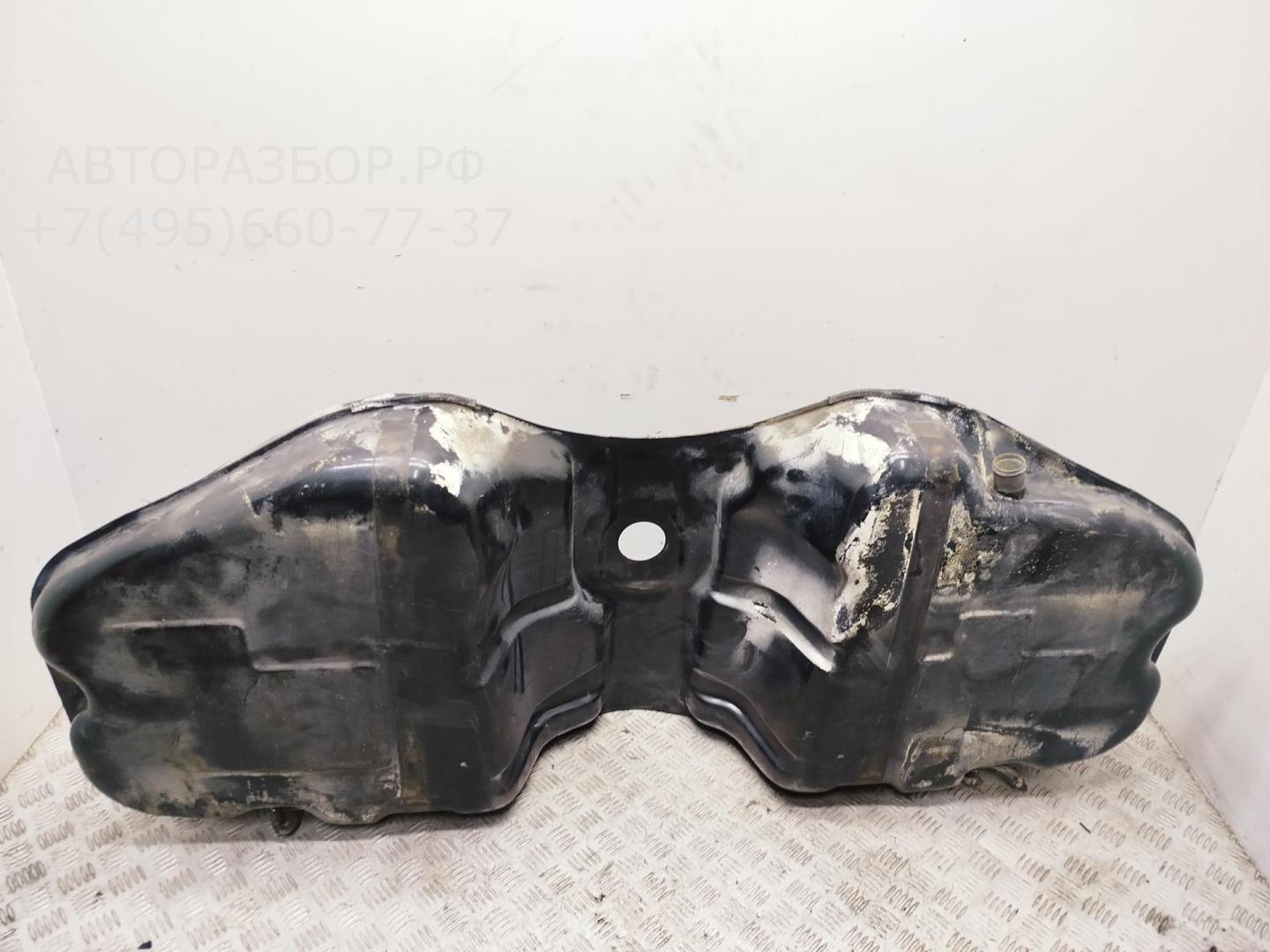 Бак топливный