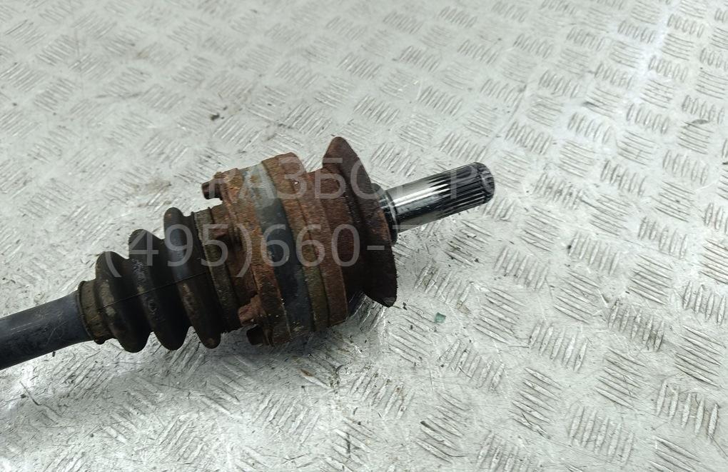 Полуось задняя