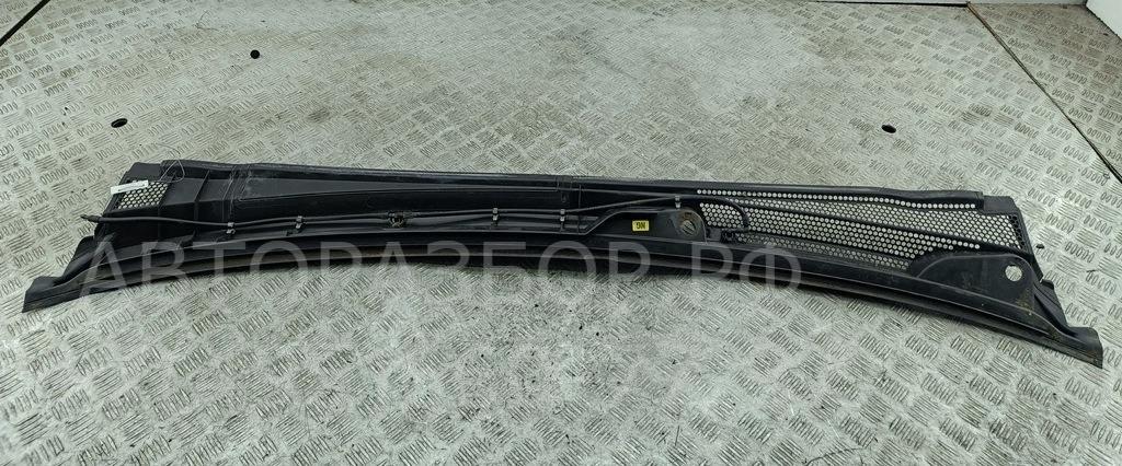 Решетка стеклоочистителей (Жабо)