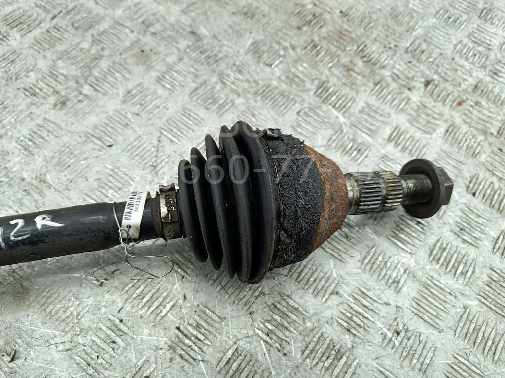 Полуось передняя правая