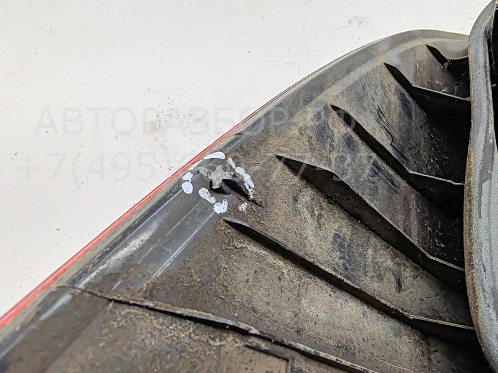 Фонарь задний правый