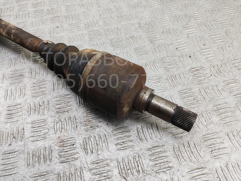 Полуось передняя левая