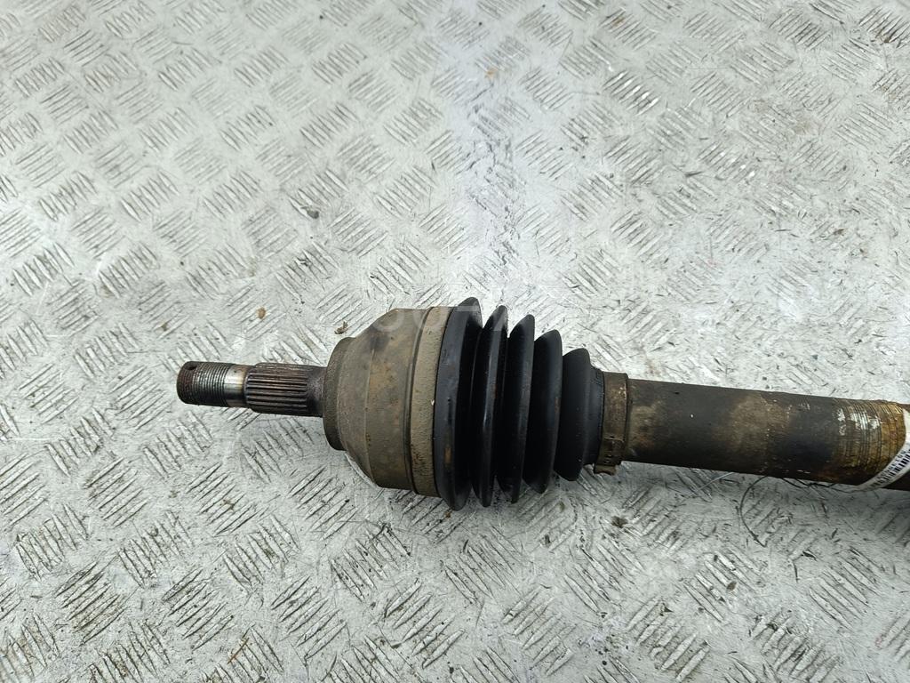 Полуось передняя правая