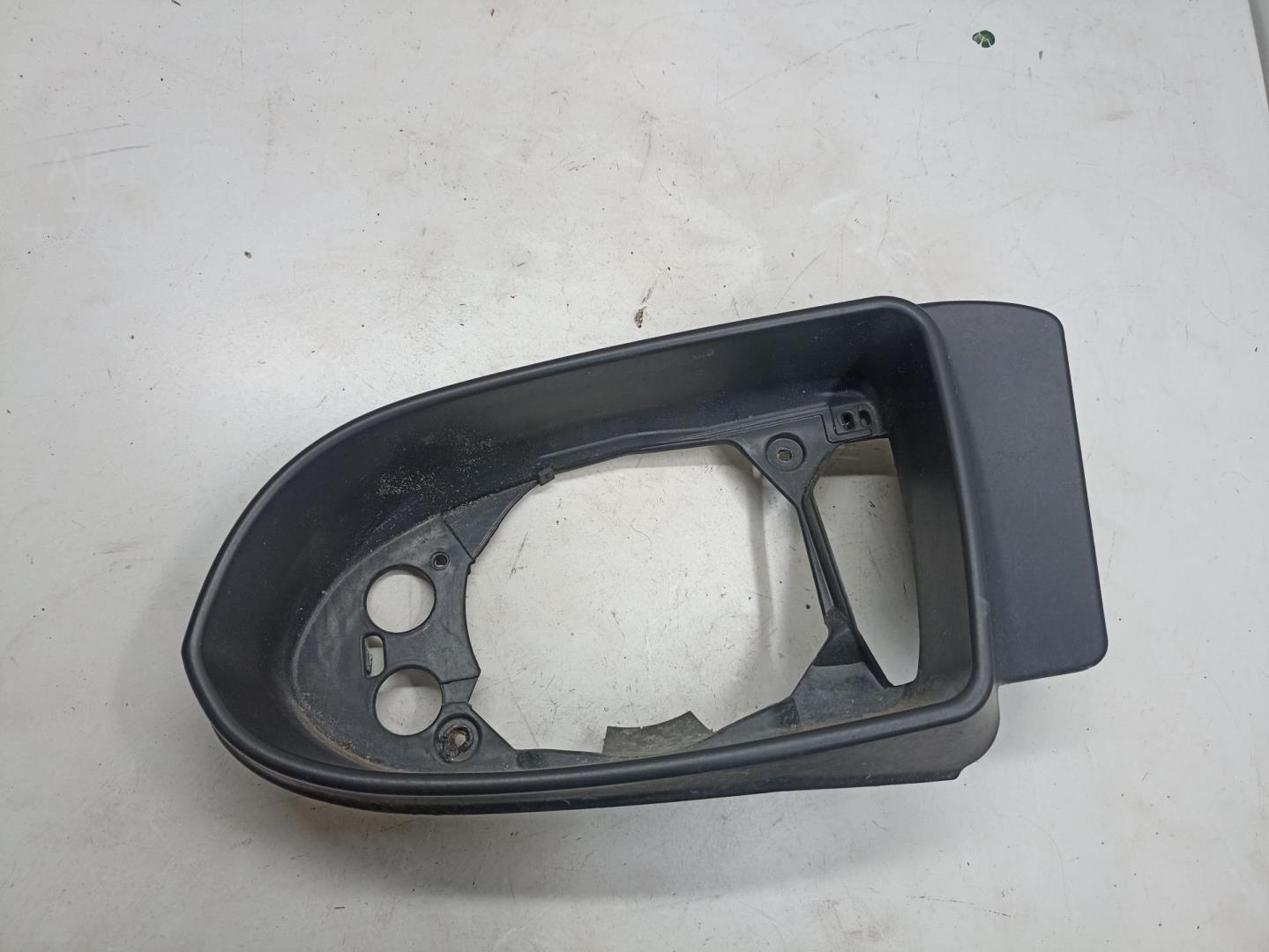 Корпус зеркала левого