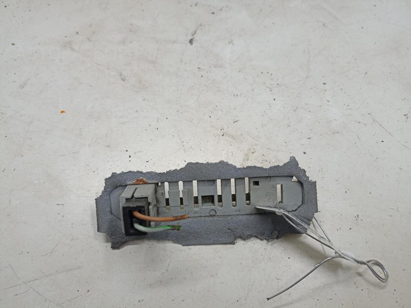 Фонарь подсветки номера