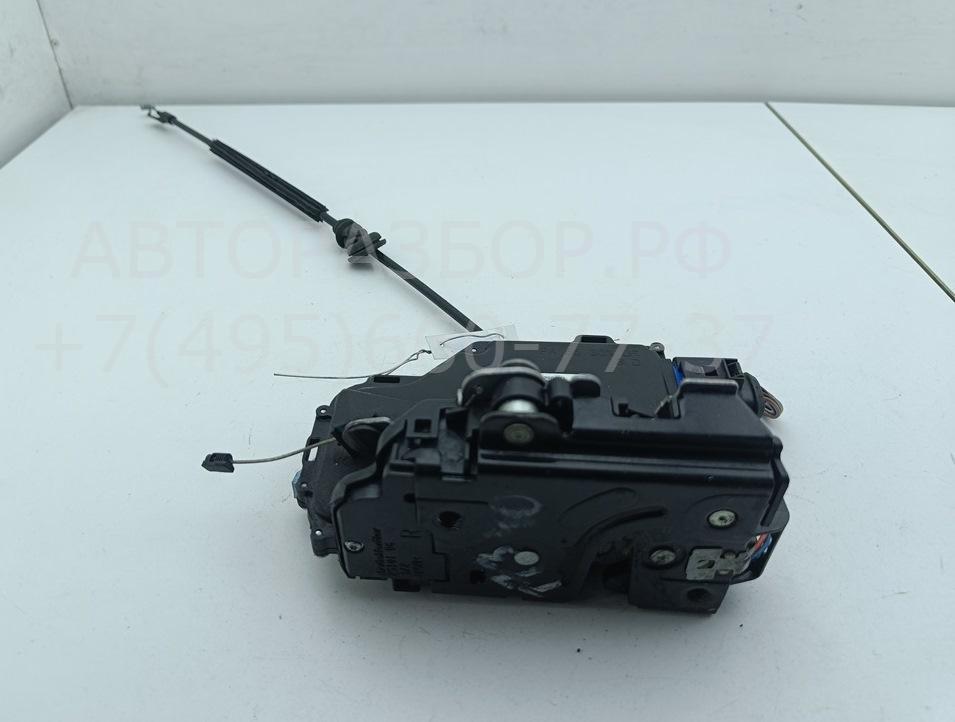 Замок двери задней правой