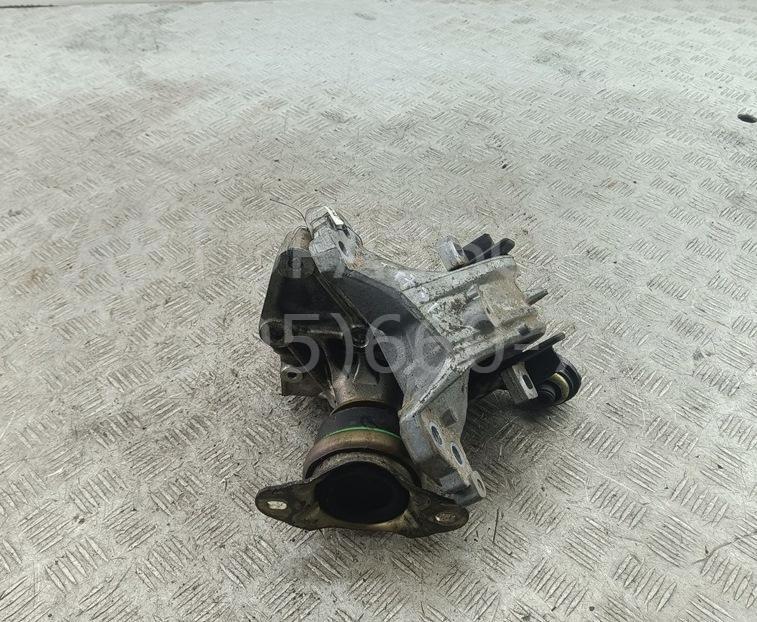 Опора двигателя