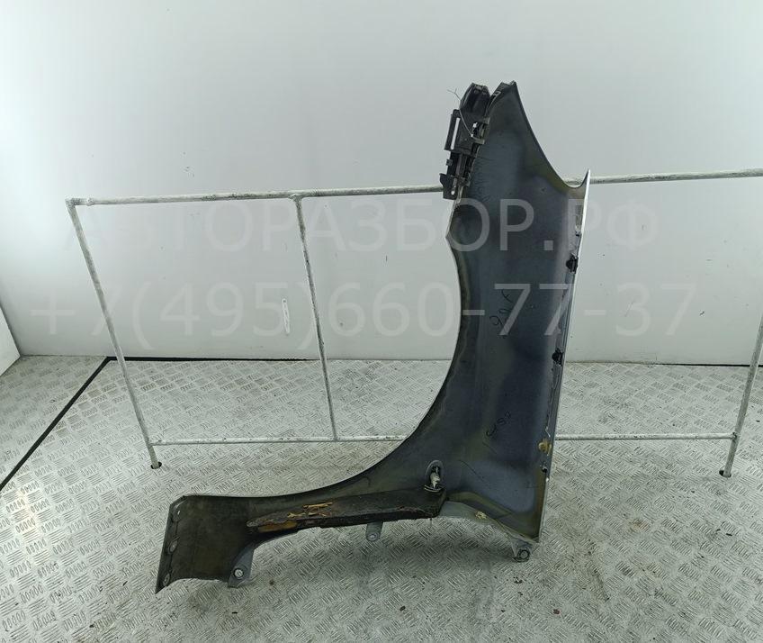 Крыло переднее правое