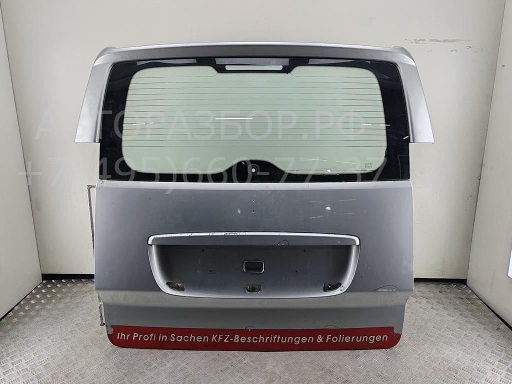 Дверь багажника